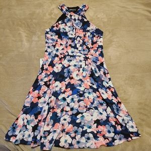🖤 Express Floral Print Dress